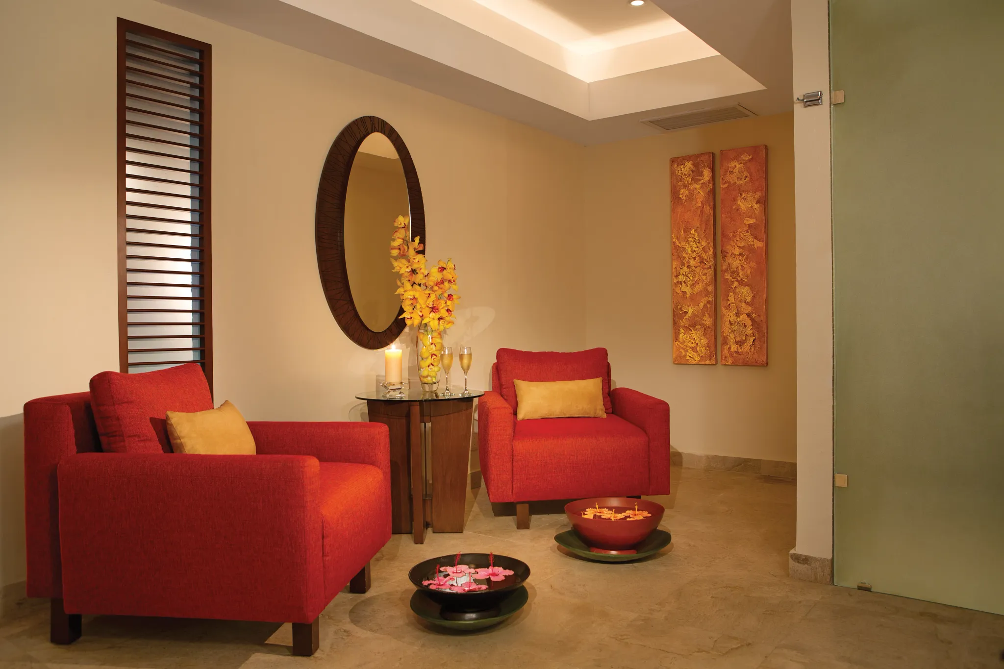 Elegant spa lounge with comfortable seating and relaxing ambiance at Dreams Sapphire Resort & Spa.