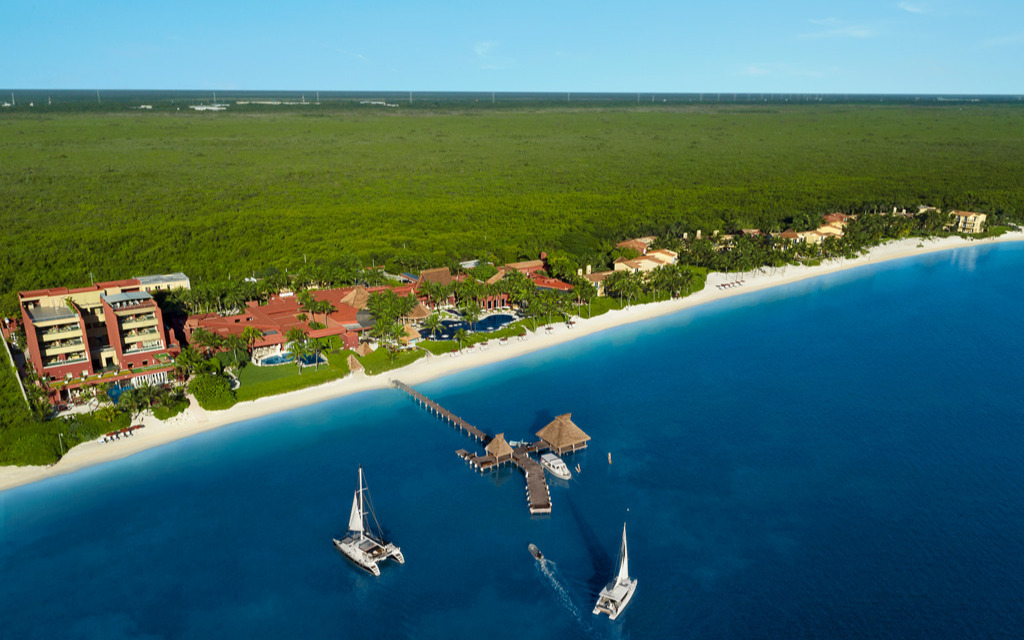 Zoetry Paraiso de la Bonita Riviera Maya luxury boutique beachfront resort with wellness-focused amenities and ocean views.